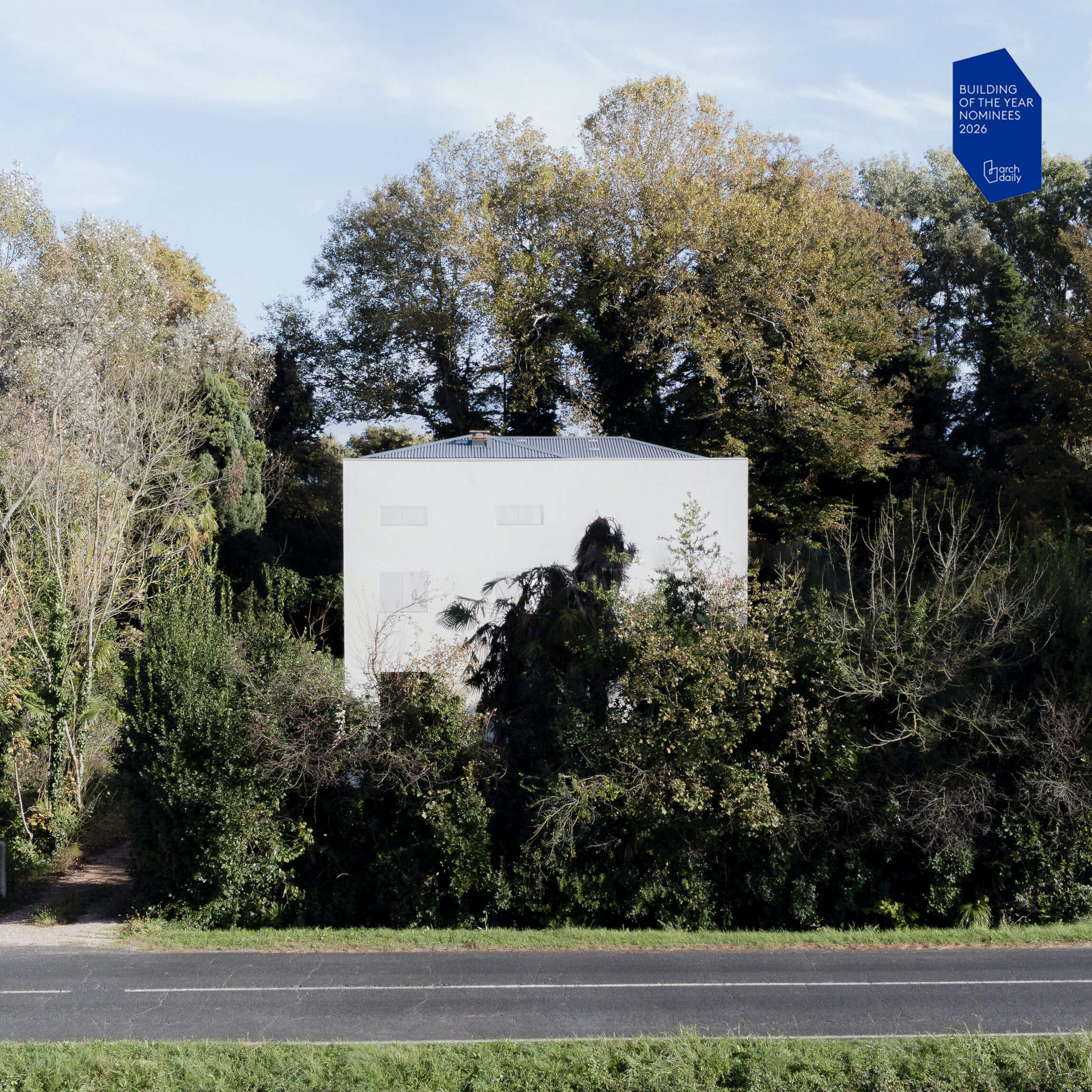 CORDE A.A._ FOSSALON VILLA DOMENICALE ©gerdastudio_immagine in evidenza_logo Archdaily 2026_