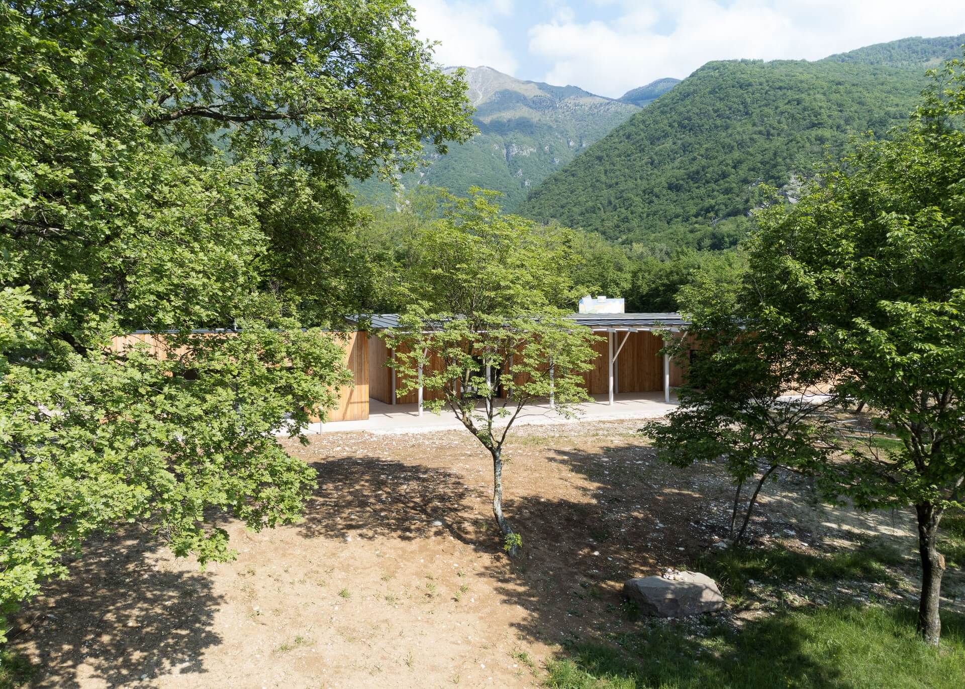 corde a.a._Ciampore_©gerdastudio_25 CORDE_CMPR_©gerdastudio_panoramica con sfondo la valle