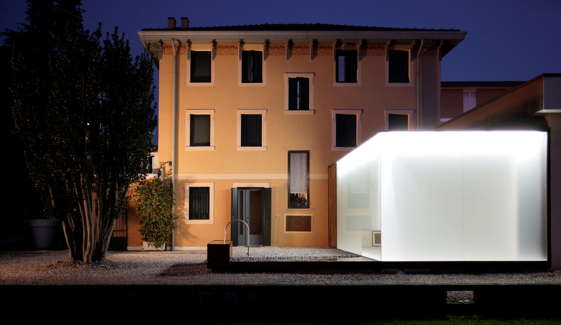 CORDE_EUROOM_©archivio corde a.a_esterno_07