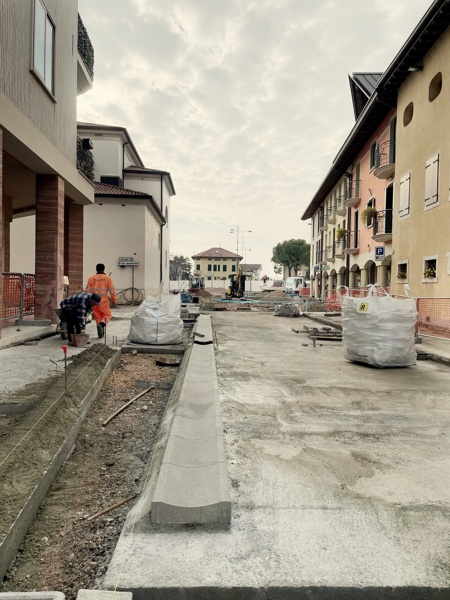 CORDE_PIAZZA PUBBLICA_©archivio corde a.a._stato di cantiere