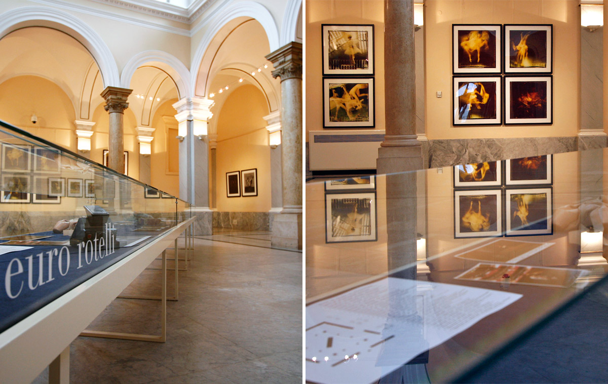 Allestimento mostra fotografica Museo Mimara a Zagabria | Corde Architetti